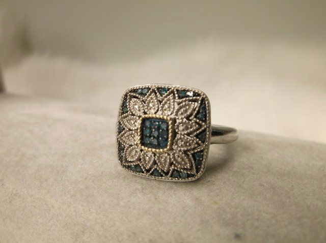 Gorg Sterling Silver 14kt Gold Diamond Ring 7 (1 of 2)
