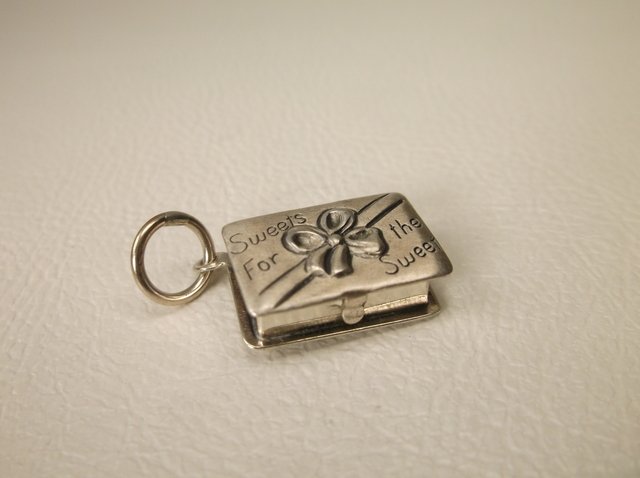 Beautiful Antique beau Sterling Box Chocolates Charm (1 of 1)