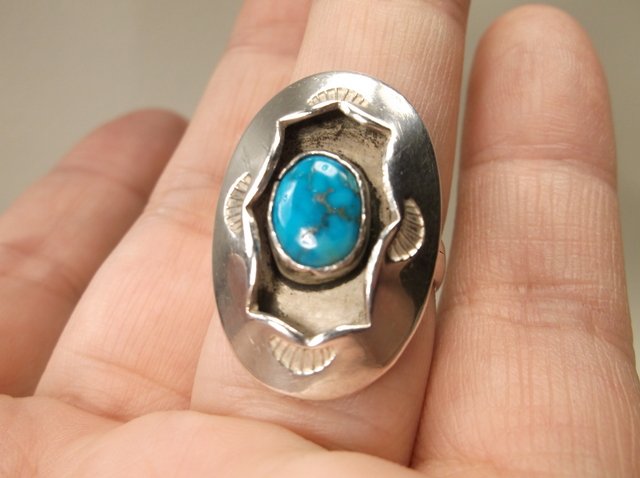 Gorgeous Navajo Sterling Silver Turquoise Ring 9 (1 of 2)