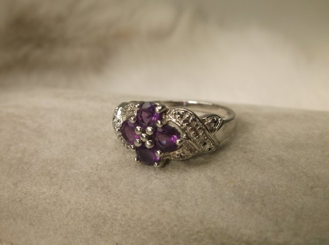 Beaut Sterling Silver Gen Amethyst Diamond Ring 7 (1 of 1)
