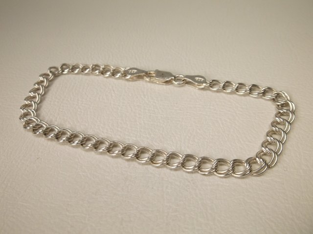 Beautiful Sterling Silver Chain Bracelet (1 of 1)