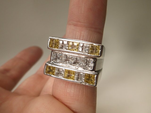 Beautiful Large Sterling Silver Gemstone Ring 6.5 (1 of 2)