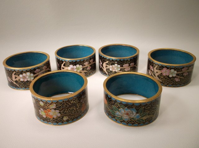 Gorgeous Enameled Cloisonné Napkin Rings: .