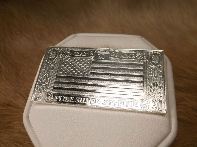 .999 Fine Silver US Flag Bar (1 of 1)