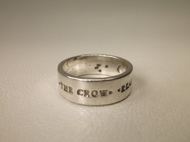 Beautiful The Crow Sterling Silver Band Ring 7: .