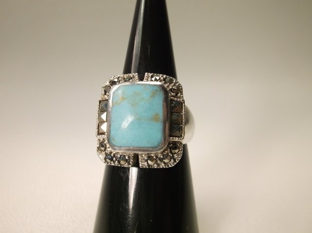 Gorgeous Sterling Silver Turquoise Ring 6 (1 of 1)