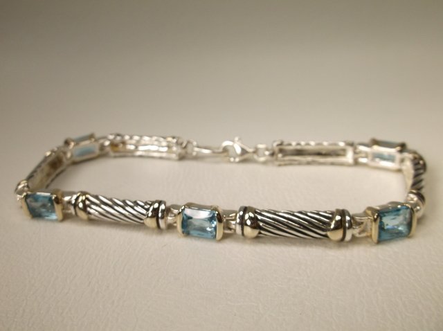 Gorgeous Sterling Silver Aquamarine Bracelet Heavy (1 of 1)