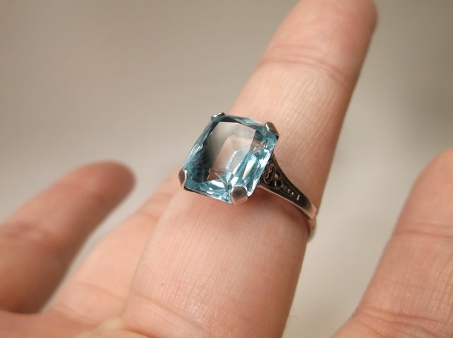 1920s Gorg Art Deco Sterling Aquamarine Ring 9 (1 of 2)
