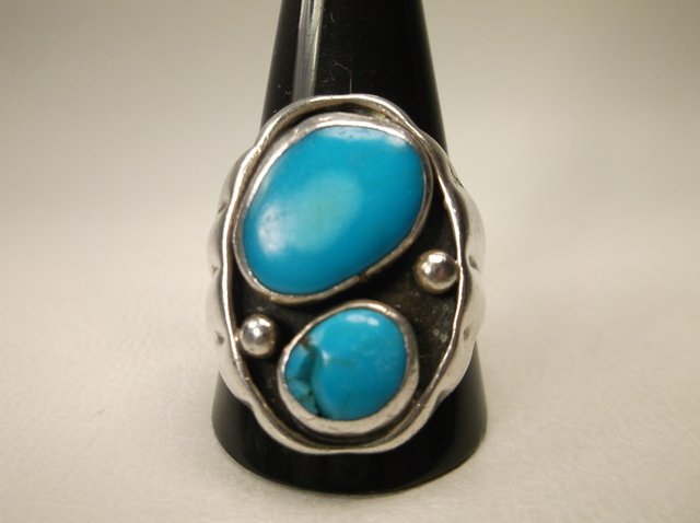 Old Pawn Navajo Sterling Silver Turquoise Ring 12 (1 of 3)