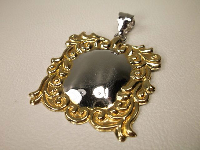 Gorgeous Large Sterling Silver Pendant (1 of 1)
