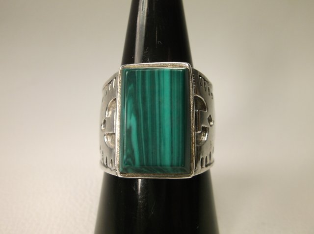 Stunning Navajo Sterling Silver Malachite Ring 9 T-Bird (1 of 3)