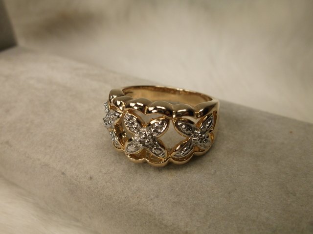 Gorgeous Gold Over Sterling Gen Diamond Ring 8 (1 of 1)