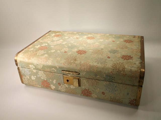 Antique Asian Theme Jewelry Box (1 of 3)