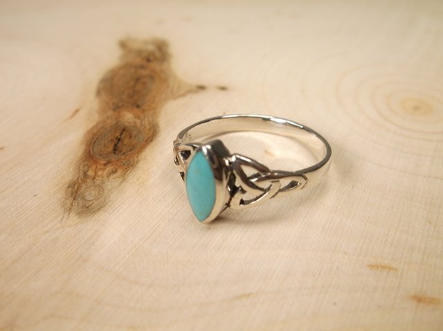 Gorgeous Sterling Silver Turquoise Ring 7 (1 of 1)