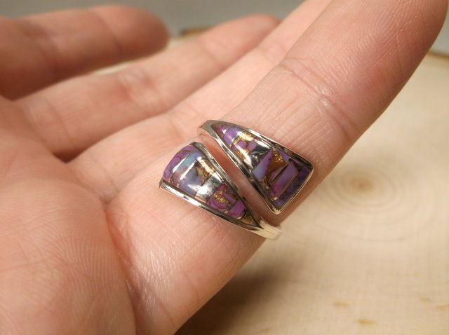 Gorgeous Sterling Silver Purple Turquoise Ring 7 (1 of 1)