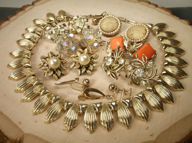 Large Antique Marked Coro Jewelry Lot Corocraft: .