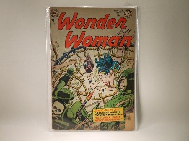 1953 DC Wonder Woman Comic Book #60 $1050 Logo (1 of 2)