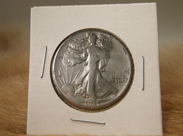 1939 US Silver Walking Liberty Half Dollar (1 of 1)