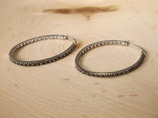 Gorgeous Sterling Silver Genuine Diamond Earrings (1 of 1)