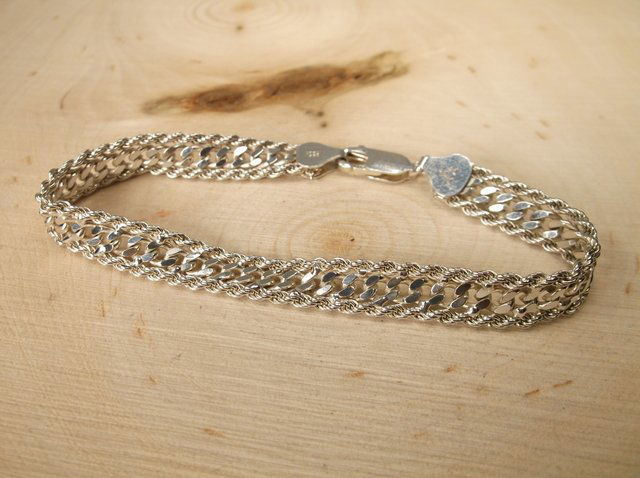Gorgeous Heavy Sterling Silver Bracelet (1 of 1)