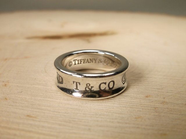 Gorgeous Genuine Tiffany & Co. Sterling Ring 6 (1 of 2)