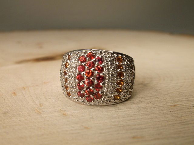 Stunning Sterling Genuine Diamond Gemstone Ring 7 (1 of 3)