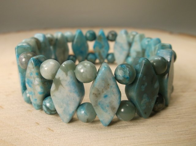 Gorgeous Genuine Turquoise Bracelet (1 of 1)