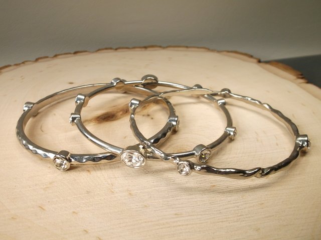 Gorgeous Graziano Bangle Bracelet Set (1 of 1)