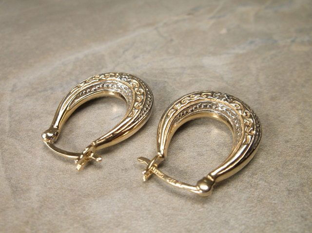 Gorgeous Gold Over Sterling Gen Diamond Earrings (1 of 1)