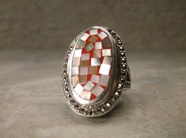 Beautiful Huge Sterling silver MOP Ring 7 (1 of 2)