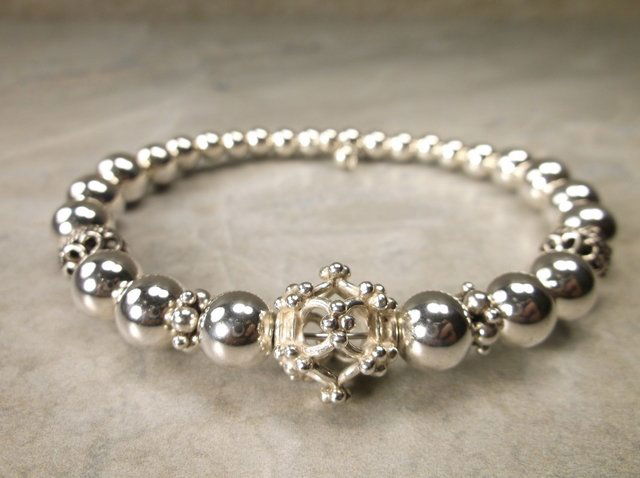 Gorgeous Heavy Sterling Silver Ball Bracelet (1 of 1)