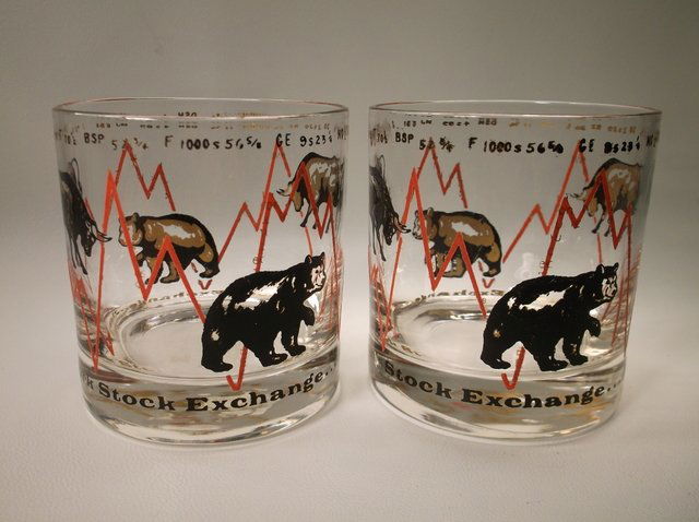 Beaut Vintage NY Stock Exchange Cocktail Glasses (1 of 2)