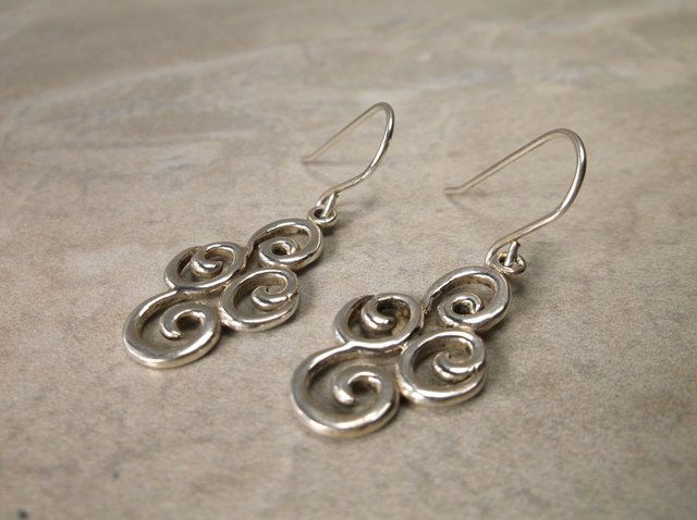 Gorgeous Sterling Silver Earrings (1 of 1)