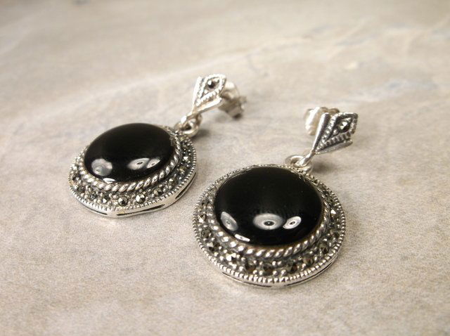 Gorgeous Sterling Silver Onyx Earrings (1 of 1)