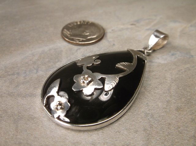 Gorgeous Large Sterling Silver Onyx Pendant (1 of 1)