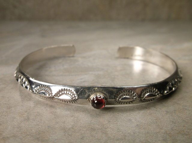 Gorgeous Heavy Navajo Sterling Cuff Bracelet YS Amber (1 of 4)