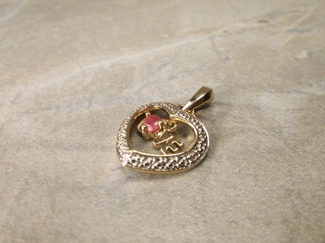 Gorgeous Gold Over Sterling Gen Diamond Ruby Pendant (1 of 1)