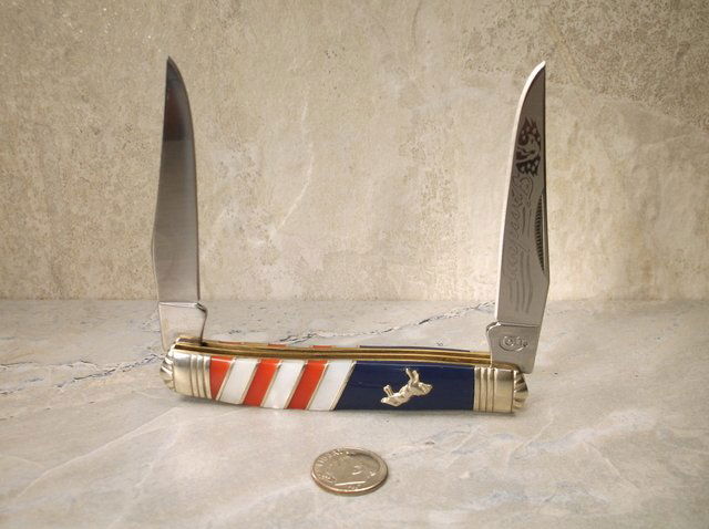 New Colt Freedom Pocket Knife (1 of 3)