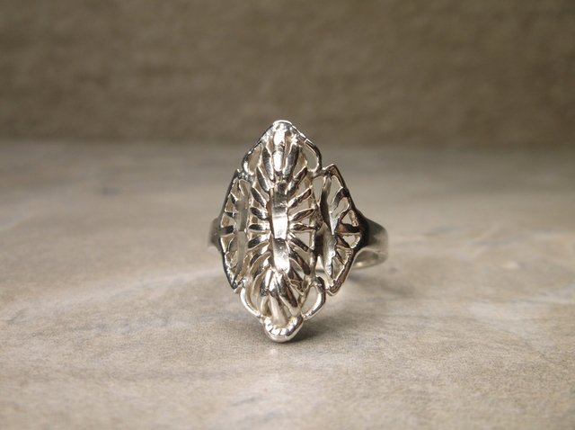 Gorgeous Antique Sterling Silver Ring 7 (1 of 1)