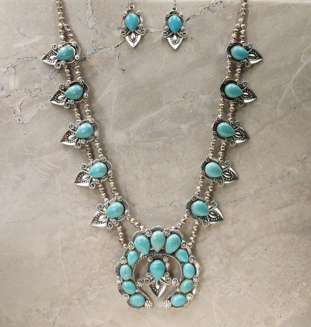 Stunning Huge Southwestern Necklace Earrings Set (1 of 4)