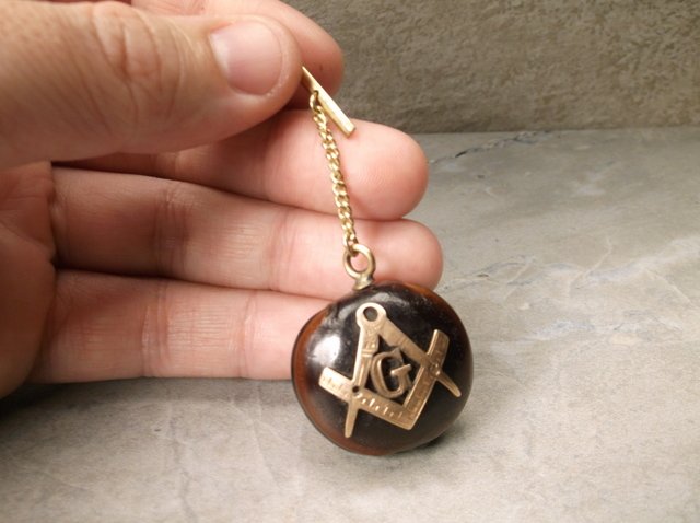 Antique 10kt Gold Masonic Mason Buckeye (1 of 3)