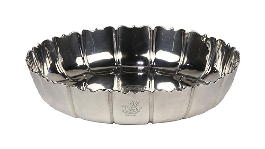 English George I sterling silver "Dublin" pattern bowl, (1 of 7)