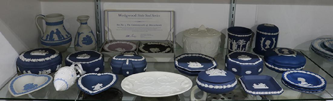 (Lot of 22) Wedgwood porcelain table articles, (1 of 1)