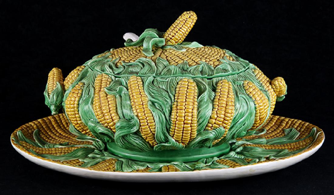 Portugese Majolica style lidded corn tureen, decorated: Portugese Majolica style lidded corn tureen decorated with corn husks and having stylized handles with a serving spoon and undertray tray: 18""l