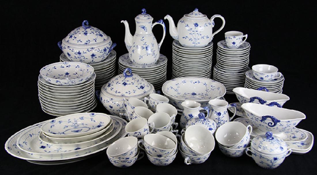 (Lot of 129) Danish Bing & Grondahl (B&G) china table (1 of 3)