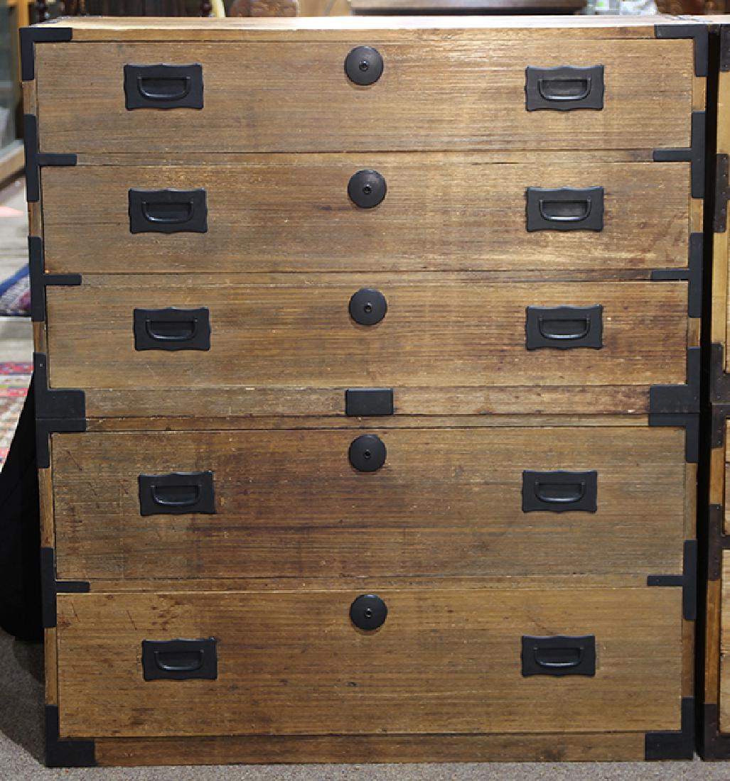 Japanese Clothing Chests tansui (1 of 4)