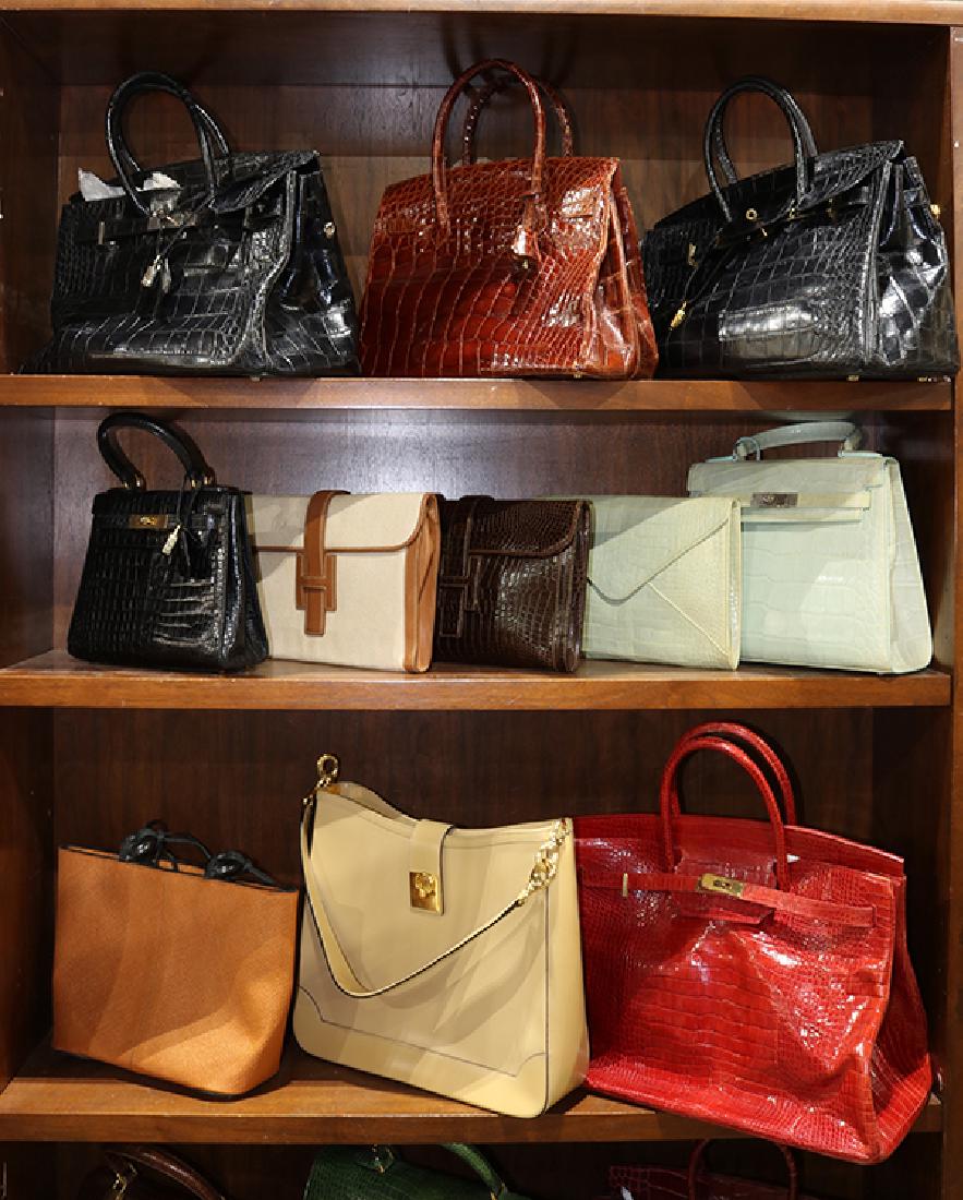 (lot of 11) Group of vintage purses (1 of 1)