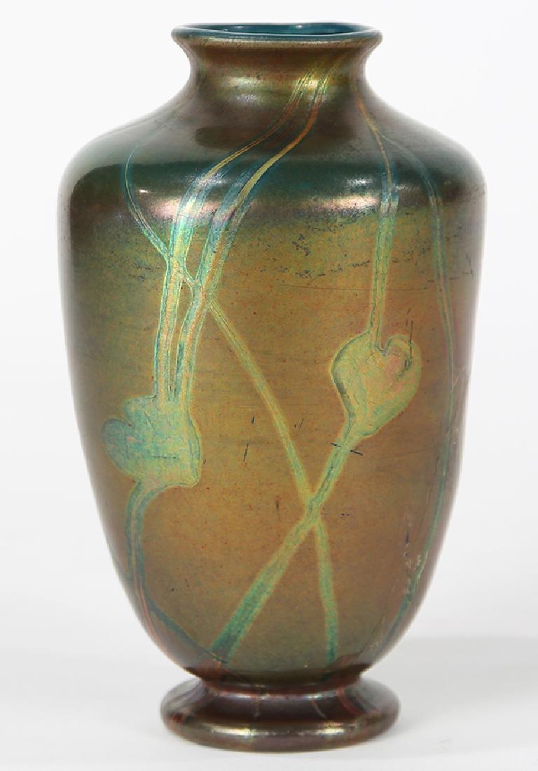 Tiffany Studios New York vase, having an iridescent (1 of 6)