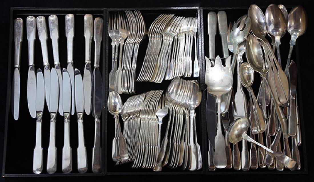 (lot of 124) Gorham sterling flatware service (1 of 2)