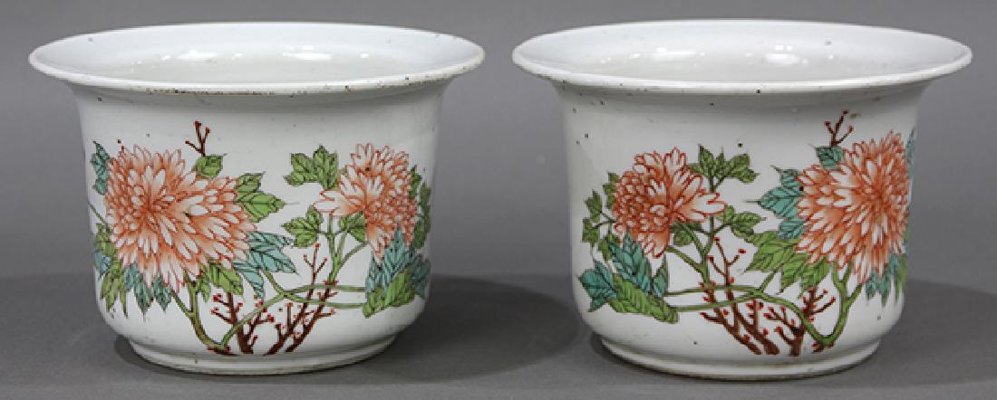 Chinese Porcelain Planters (1 of 8)